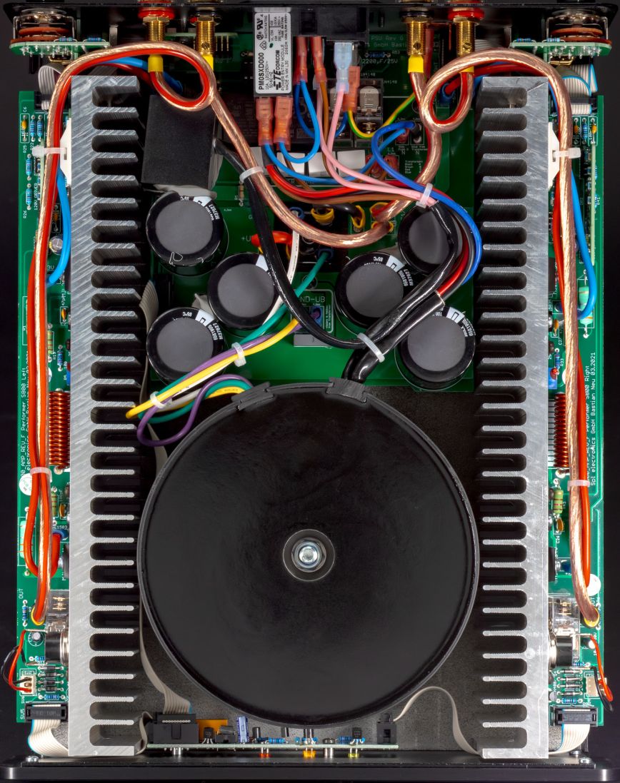spl_performer_s800_innen.jpg