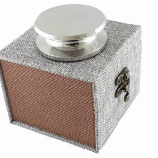 Ludic Audio Narva Record Stabilizer hos Lefflers.se
